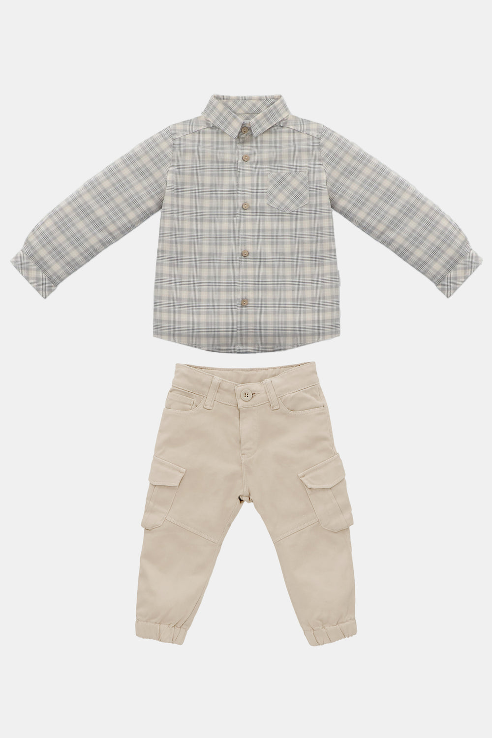 Martín Aranda "Harrison" Stone Tartan Shirt & Cargo Trousers | Millie and John