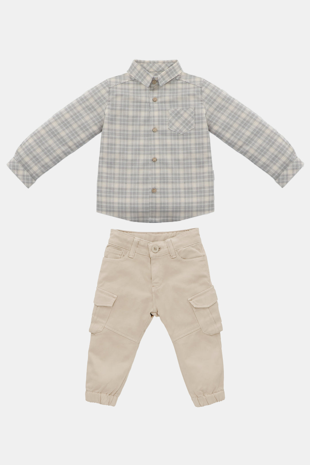 Martín Aranda "Harrison" Stone Tartan Shirt & Cargo Trousers | Millie and John