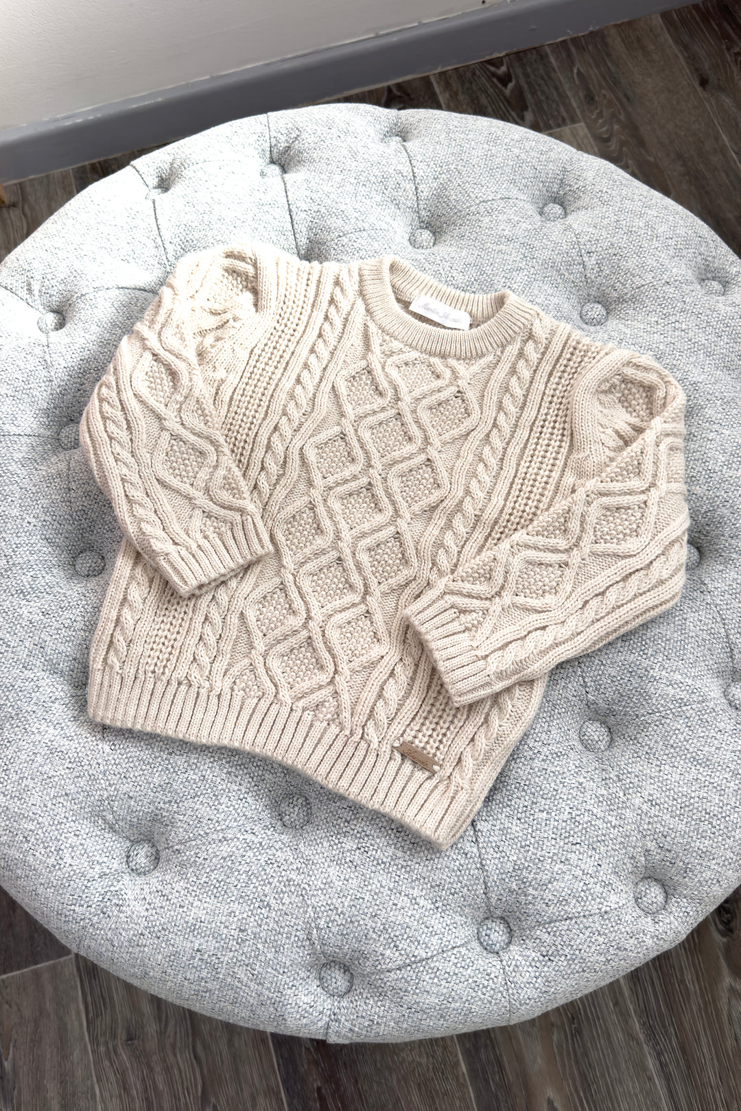Martín Aranda "Alonzo" Beige Cable Knit Jumper | Millie and John