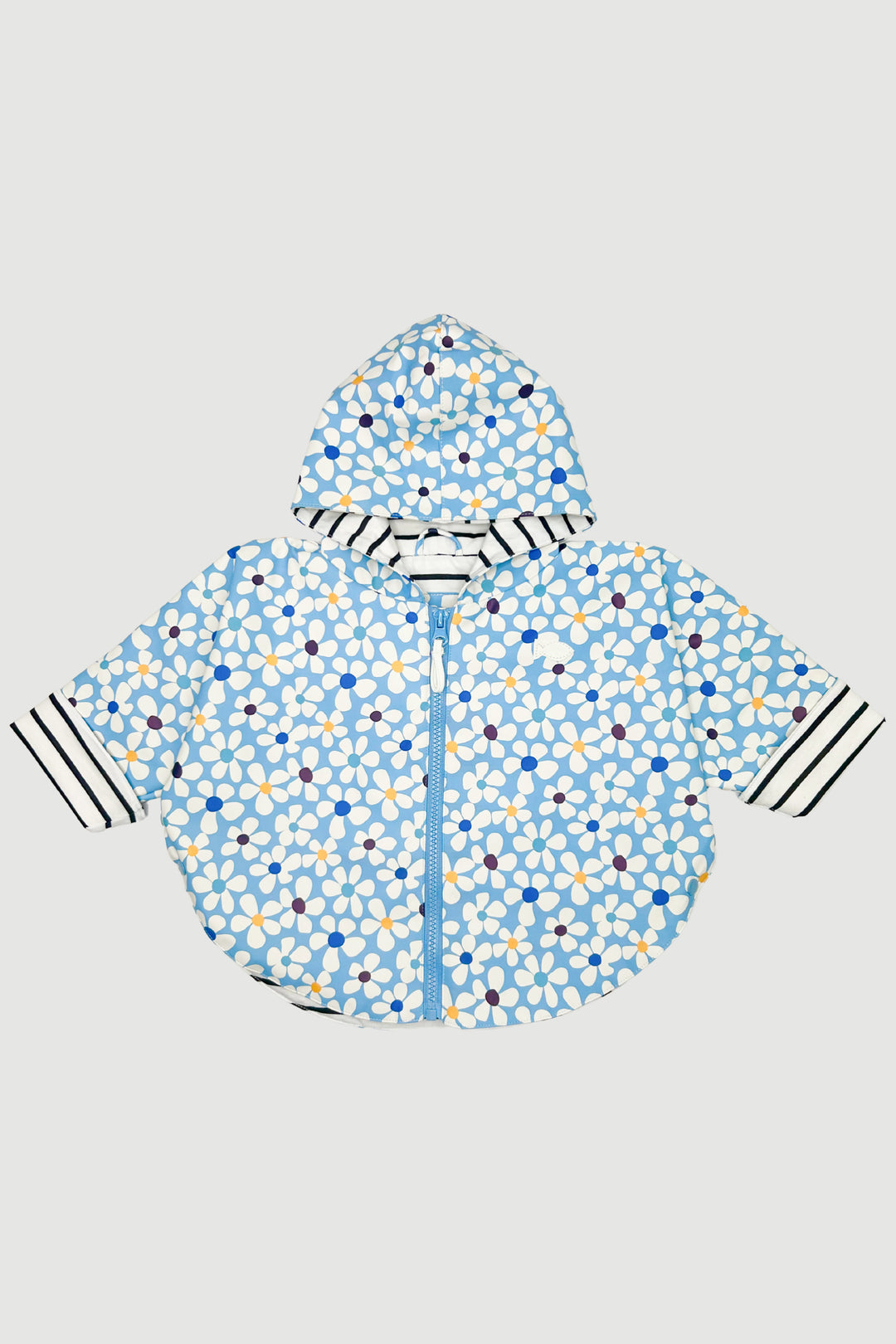 Week-end à la Mer "Dory" Blue Floral Waterproof Cape | Millie and John