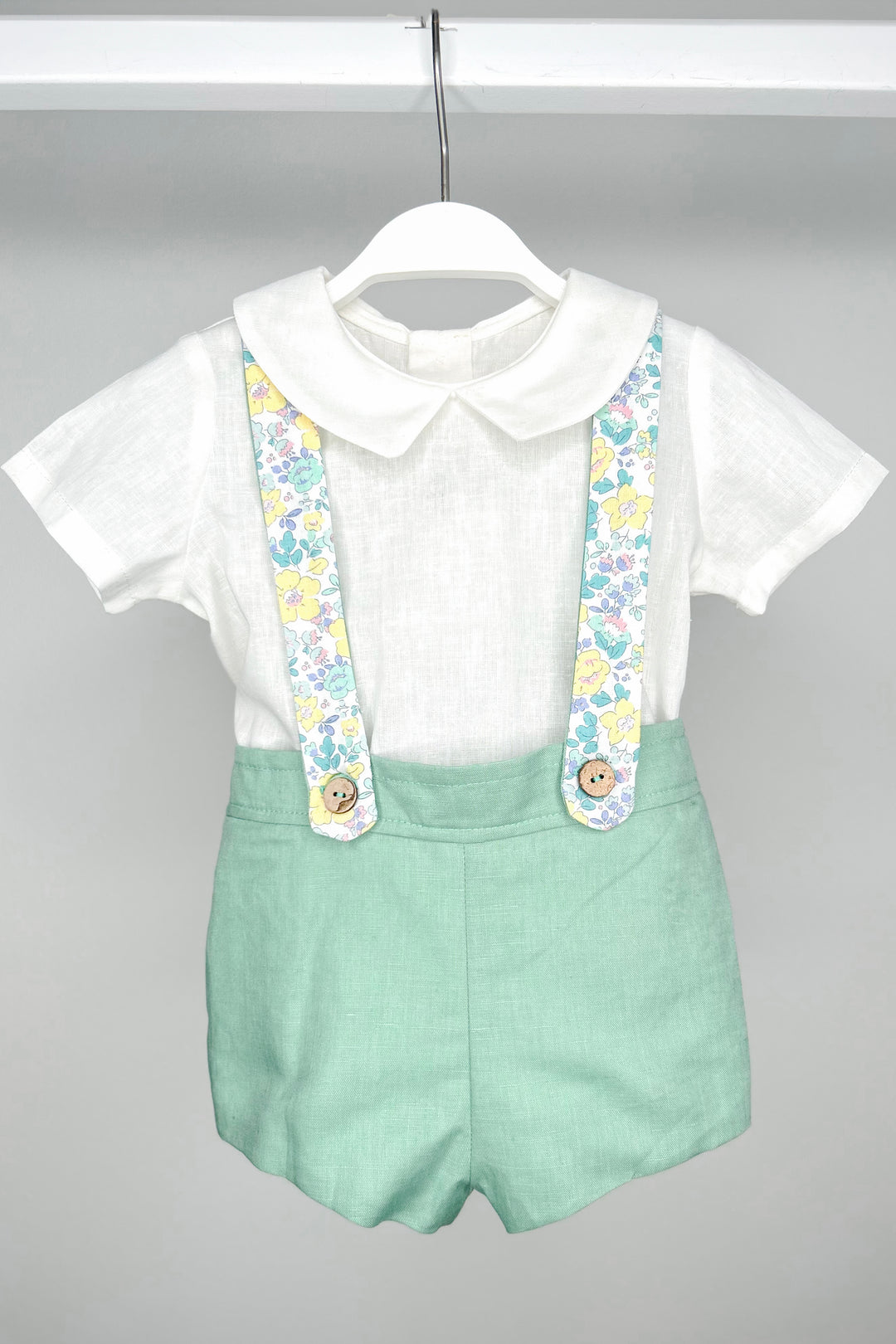 Tartaleta "Javier" Shirt, Sage Green Shorts & Floral Braces | Millie and John