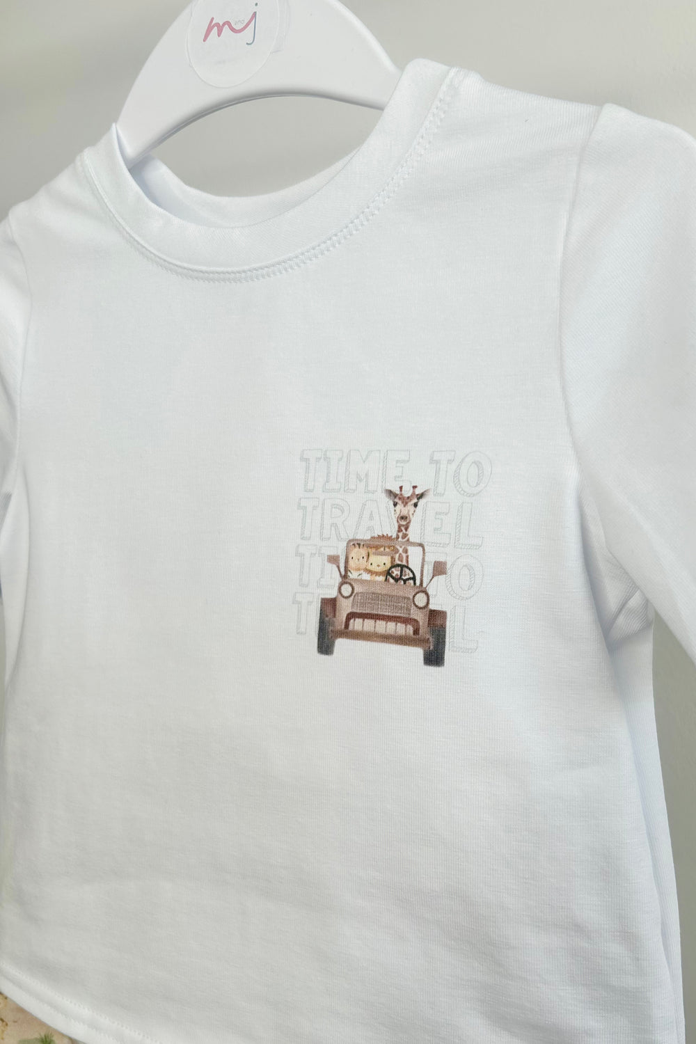 Jamiks "Diego" White & Beige Safari T-Shirt & Shorts | Millie and John