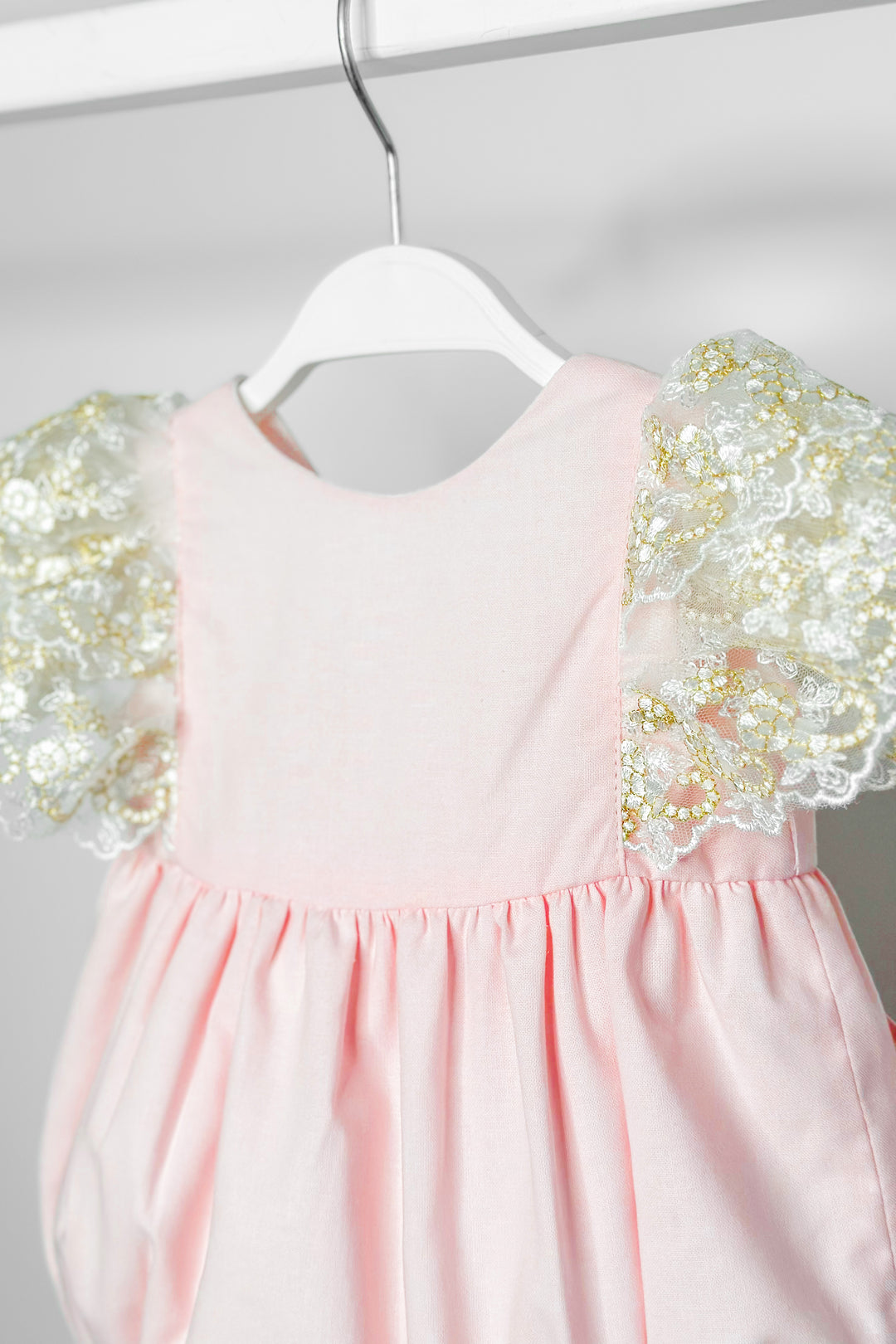 Fofettes "Alya" Pink Gold Lace Sleeve Romper | Millie and John