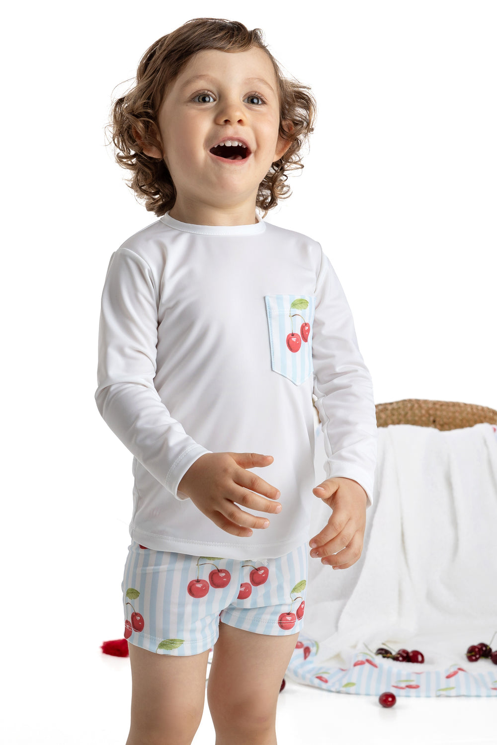 Meia Pata PREORDER CHERRIES Lycra Swim Shorts | Millie and John