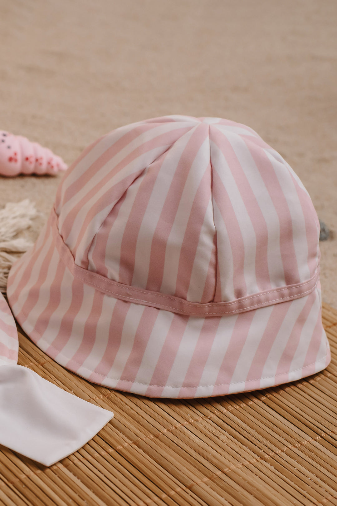 Meia Pata PINK STRIPES Bucket Hat | Millie and John