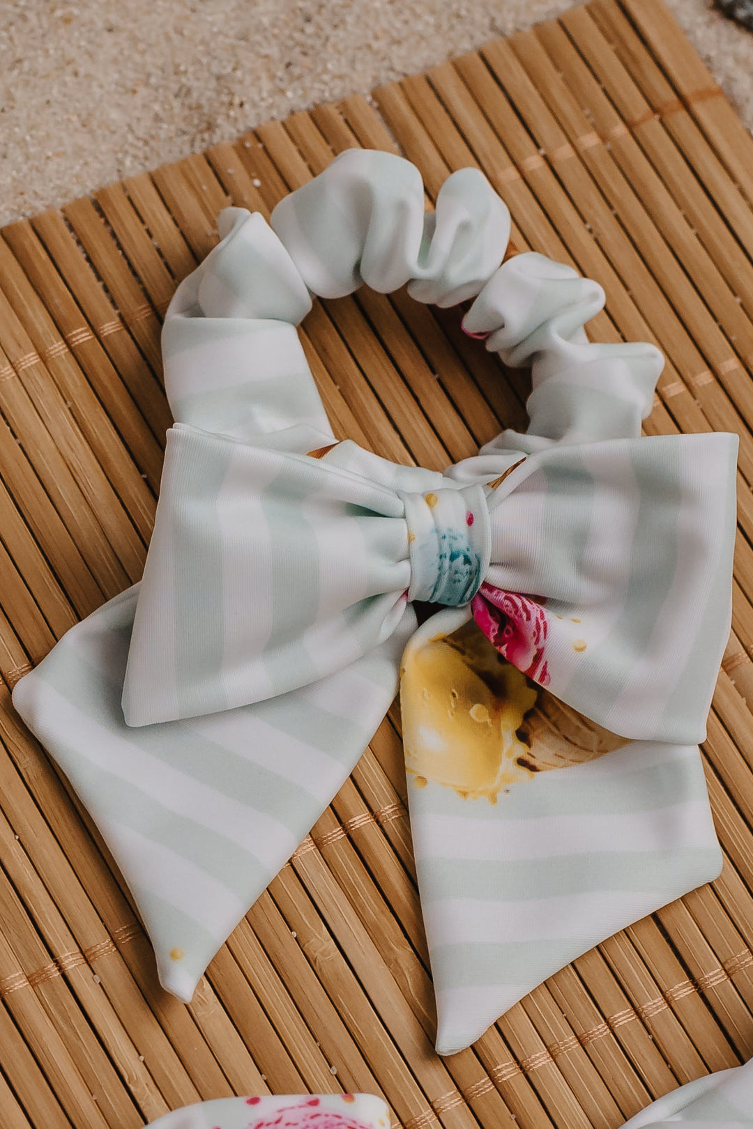 Meia Pata ICE CREAMS Bow Scrunchie | Millie and John