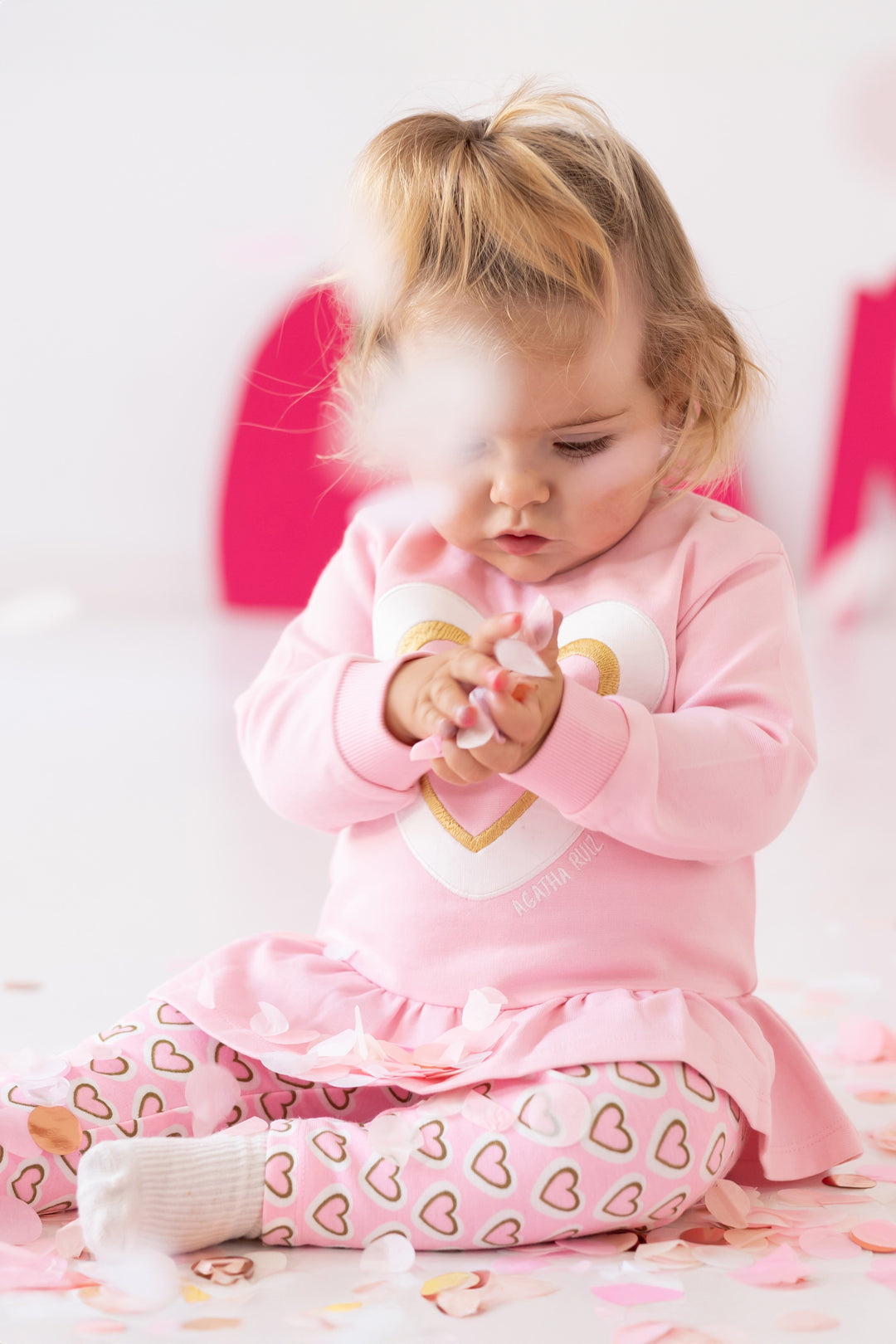 Agatha Ruíz de la Prada "Amalie" Baby Pink Heart Sweatshirt & Leggings | Millie and John