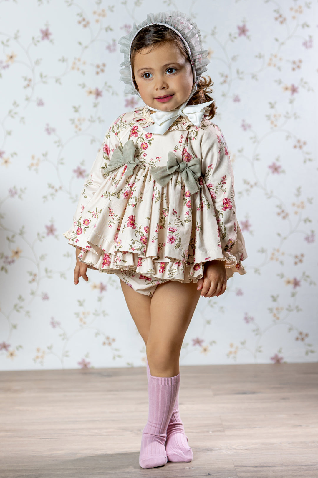 Abuela Tata "Henrietta" Cream & Pink Floral Dress, Bloomers & Bonnet | Millie and John