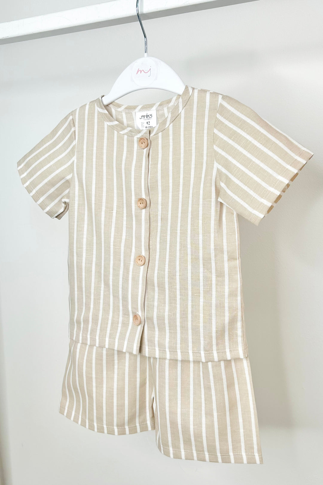 Jamiks "Zuri" Beige Striped Short & Shorts | Millie and John