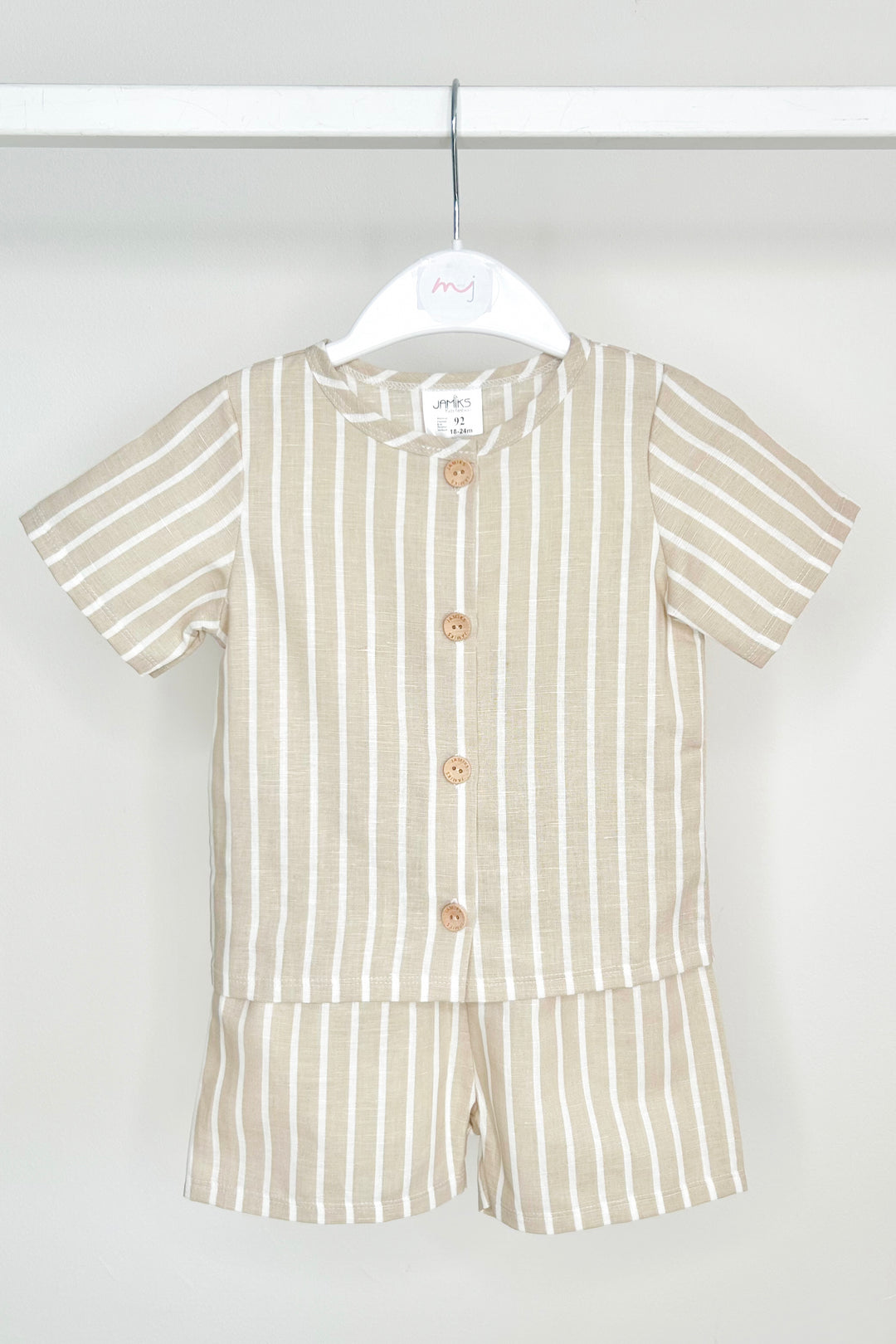 Jamiks "Zuri" Beige Striped Short & Shorts | Millie and John