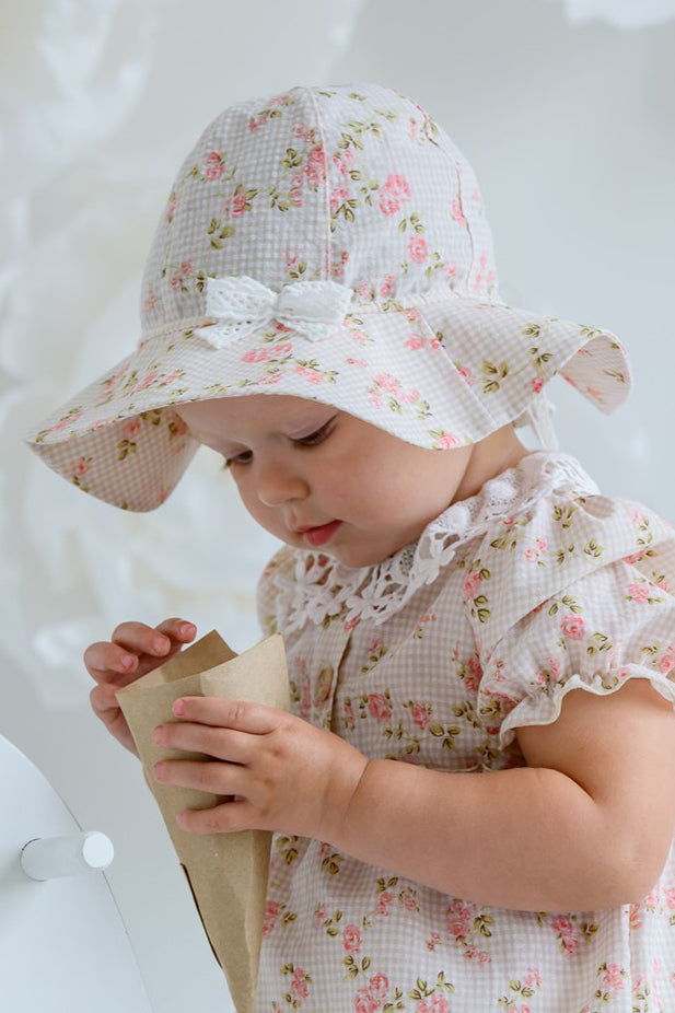 Jamiks "Diana" Beige Gingham Floral Sun Hat | Millie and John