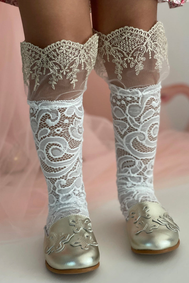 Petite Maison "Aida" Lace Socks | Millie and John
