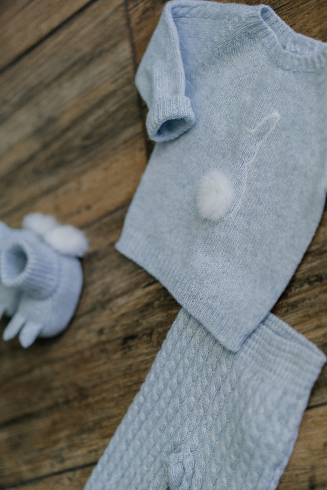 Wedoble "Cloud" Cashmere Bunny Top & Leggings | Millie and John