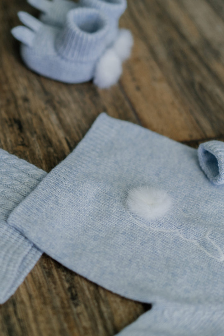 Wedoble "Cloud" Cashmere Bunny Top & Leggings | Millie and John