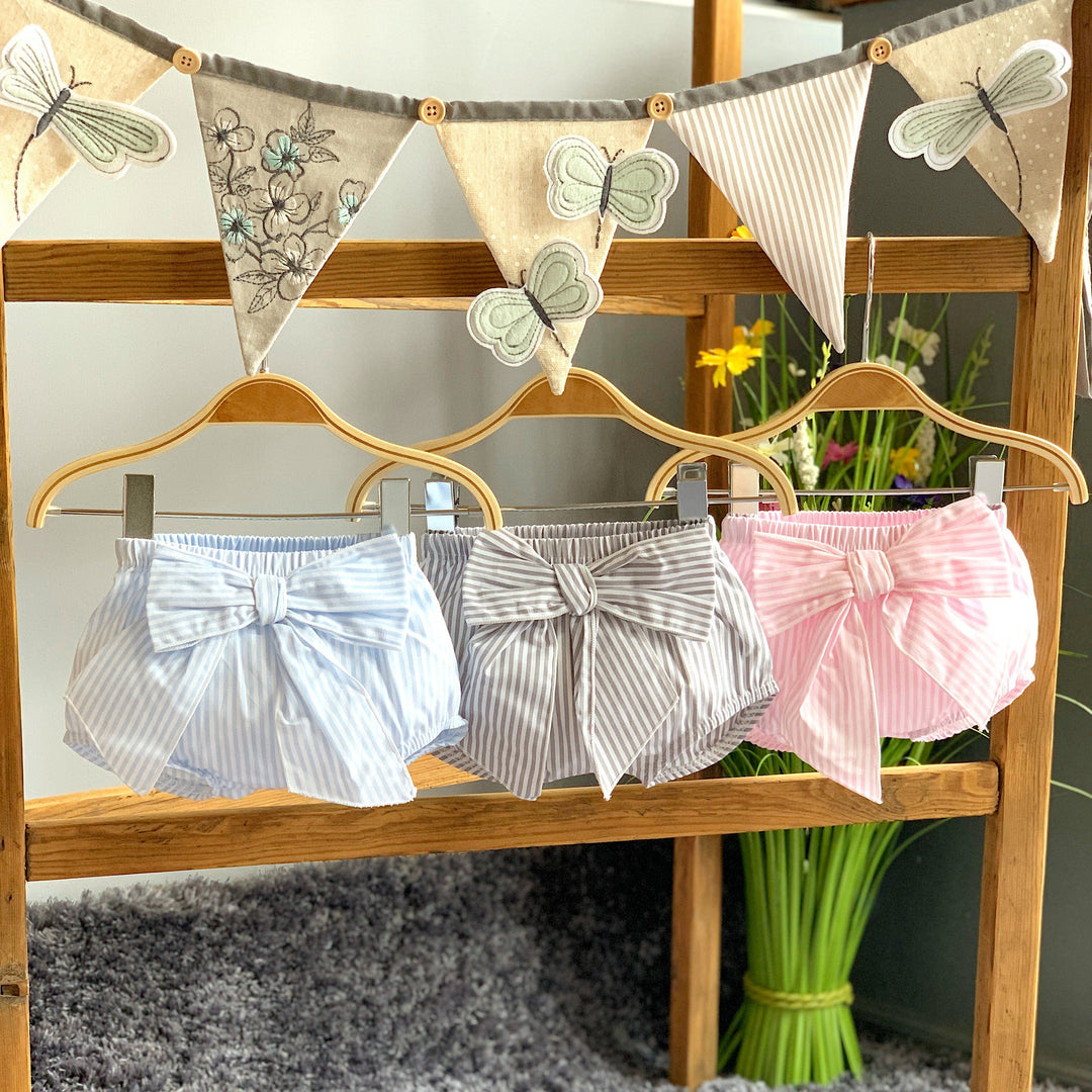 Calamaro Candy Stripe Bow Bloomers | Millie and John