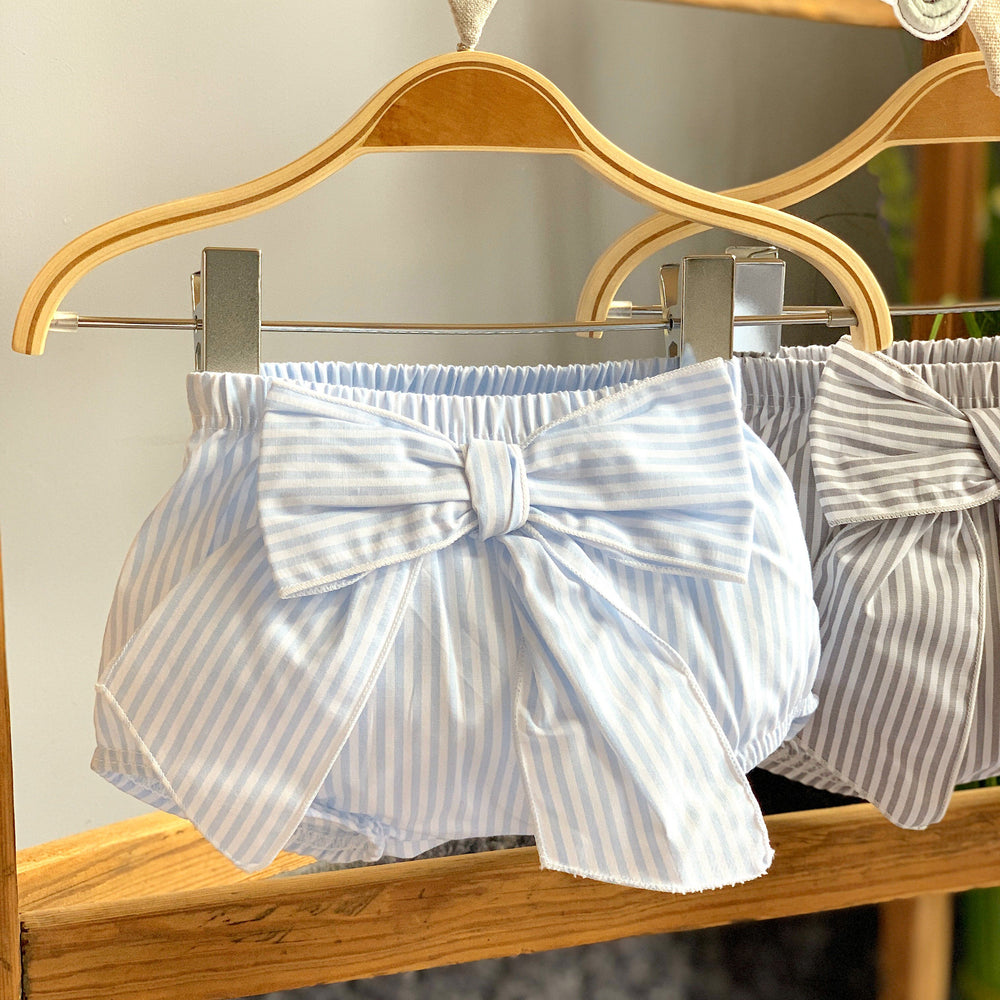 Calamaro Candy Stripe Bow Bloomers | Millie and John