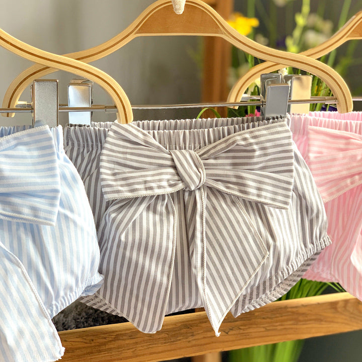 Calamaro Candy Stripe Bow Bloomers | Millie and John