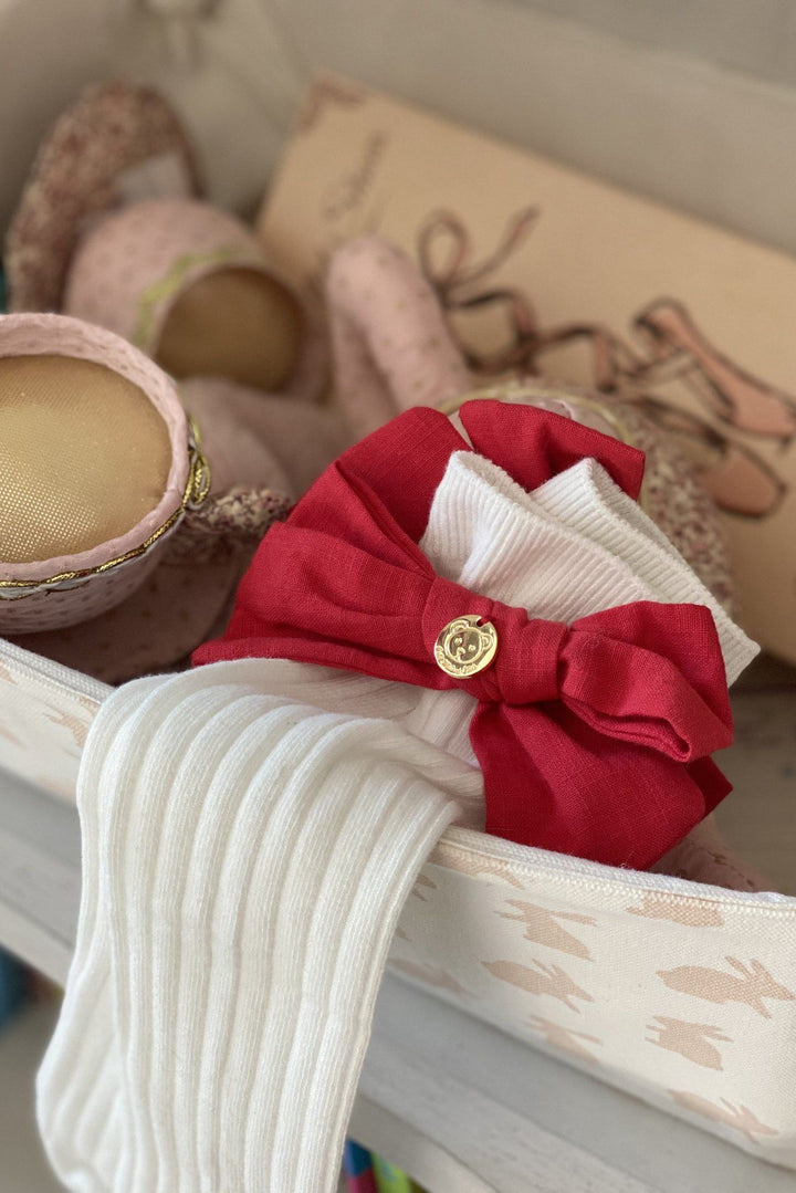 Petit Maison "Emma" Linen Bow Socks | Millie and John