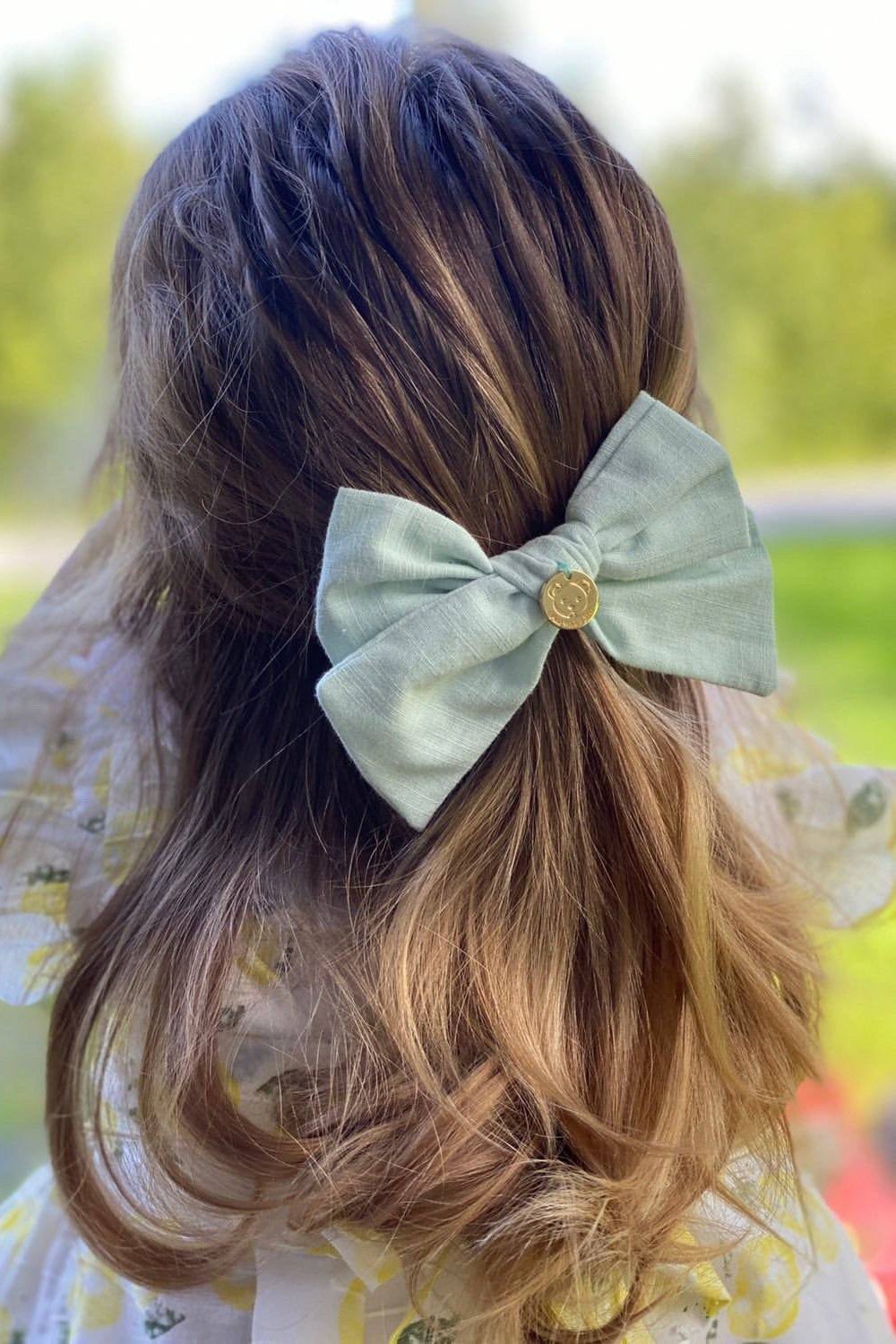 Petit Maison "Emma" Linen Hair Bow | Millie and John