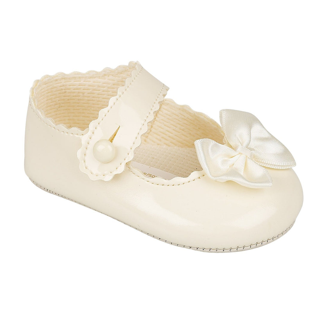 Baypods Ivory Patent Bow Soft Sole Shoes | Millie and John