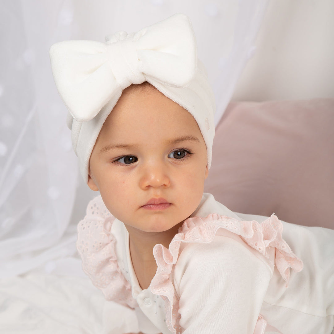 Caramelo Kids Ivory Velour Bow Turban | Millie and John