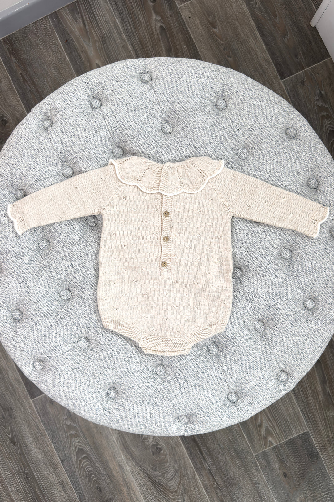 "Lucero" Beige Knitted Shortie