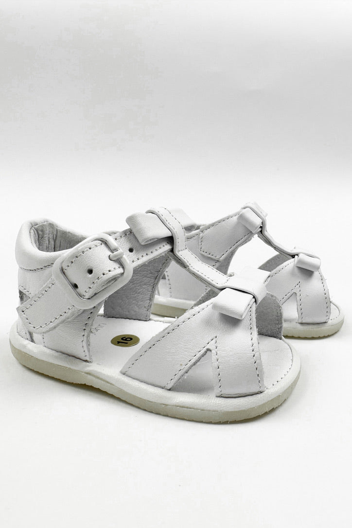 León Shoes X M&J "Gabriela" White Patent Leather Sandals (UK 0-4) | Millie and John