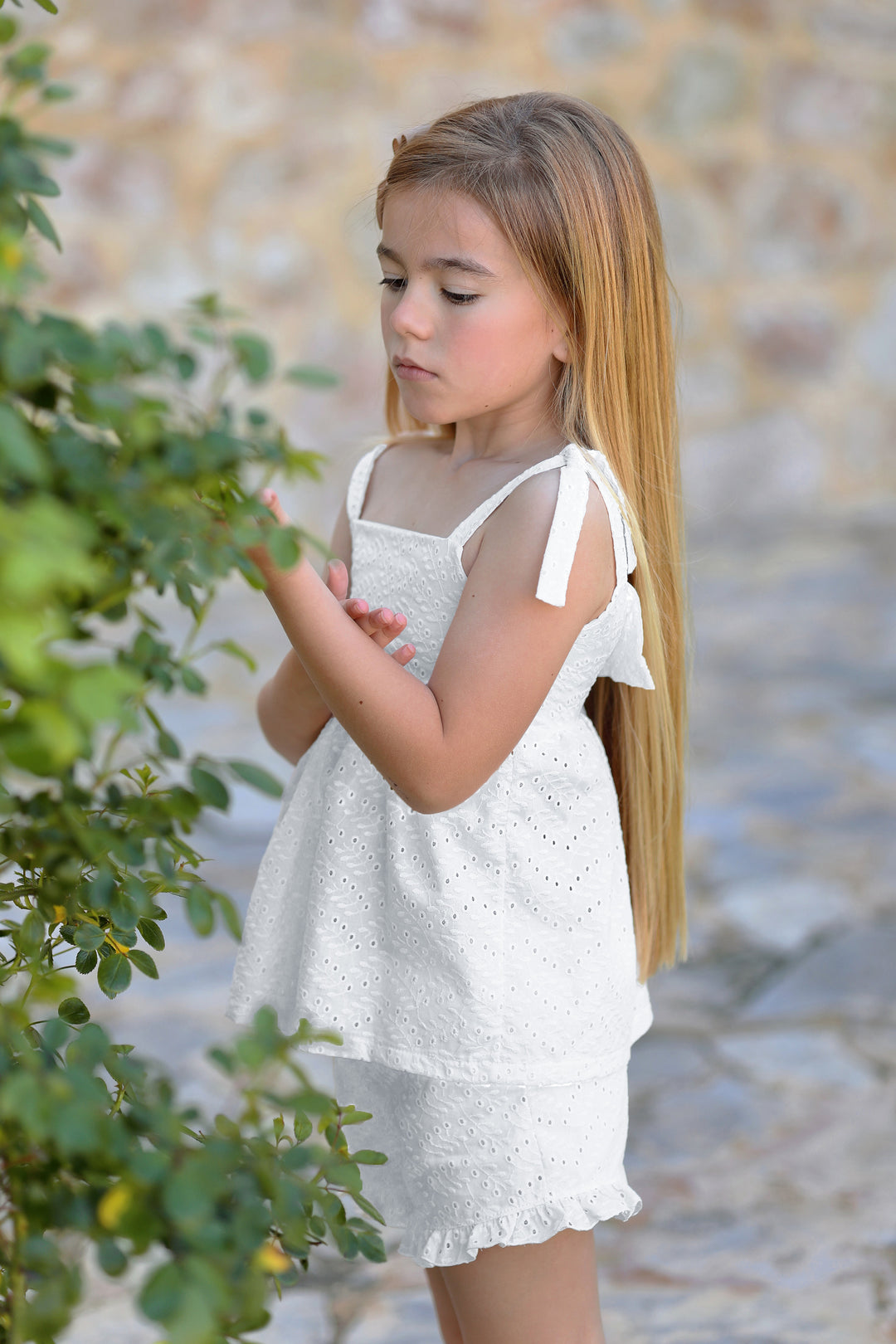 "Evelyn" White Broderie Anglaise Top &amp; Shorts