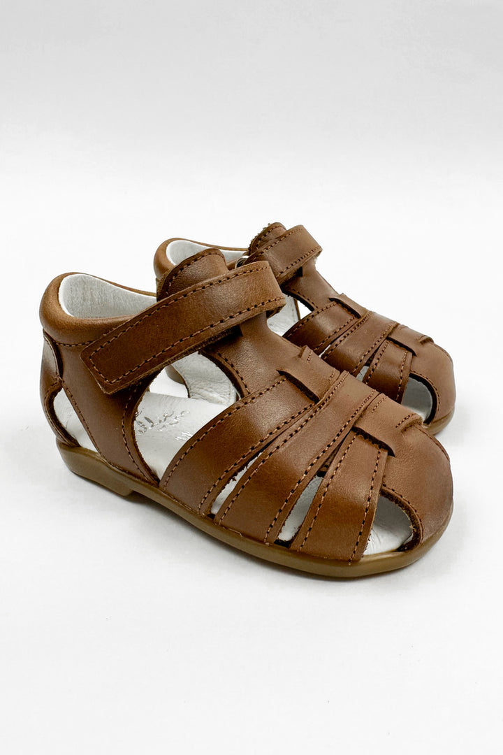 León Shoes X M&J "Pedro" Brown Leather Sandals | Millie and John