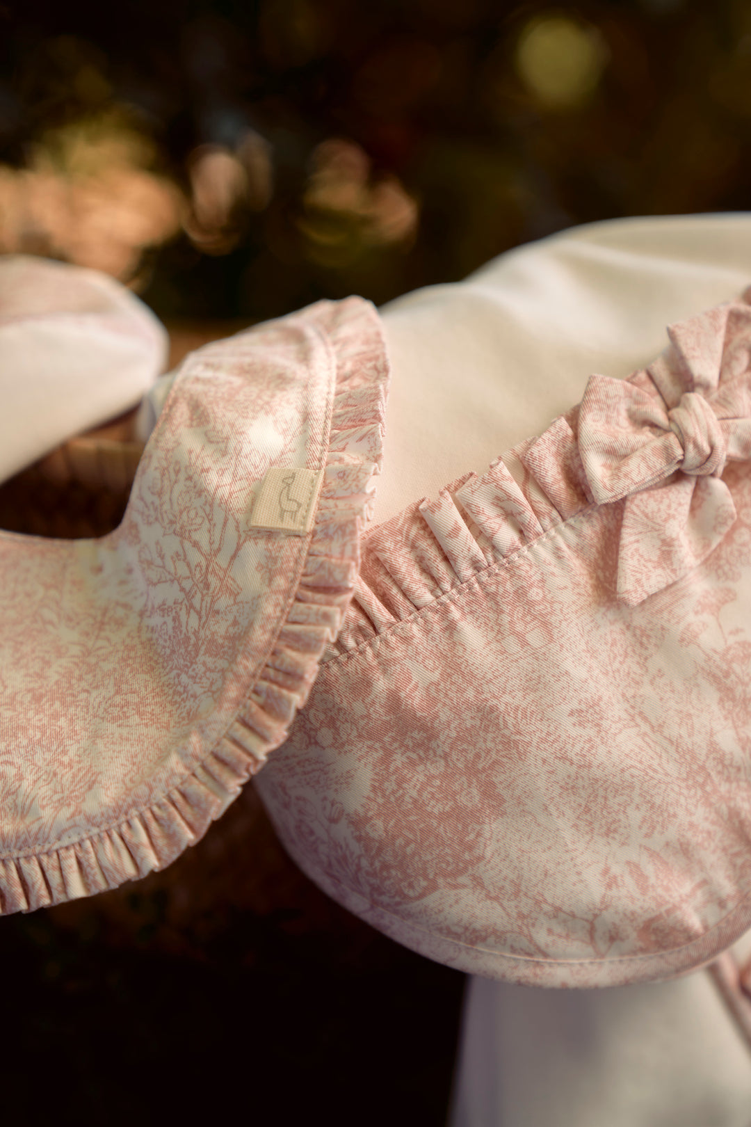 Baby Gi Ivory Velour Toile Sleepsuit, Bib & Blanket Gift Set | Millie and John