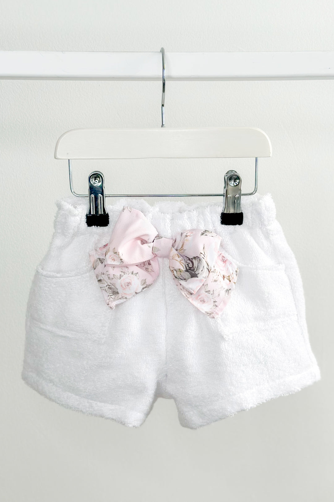 Fofettes "Blossom" Pink Floral Bow Towelling Shorts | Millie and John