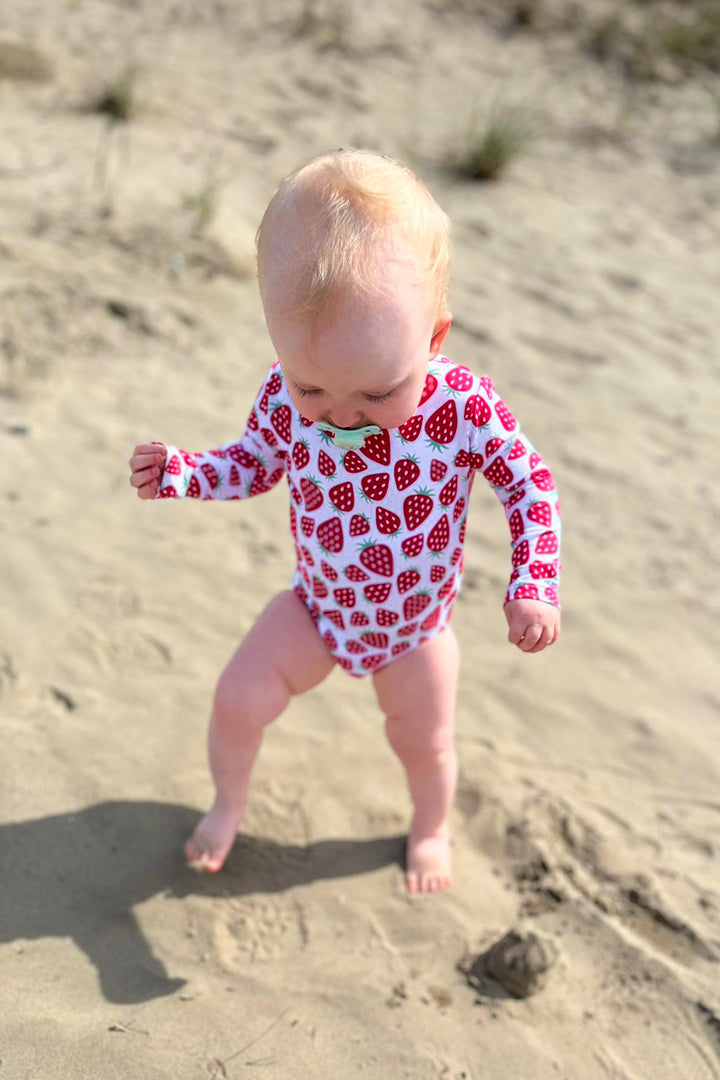 Calamaro "Sienna" Strawberry Long Sleeve Swimsuit | Millie and John