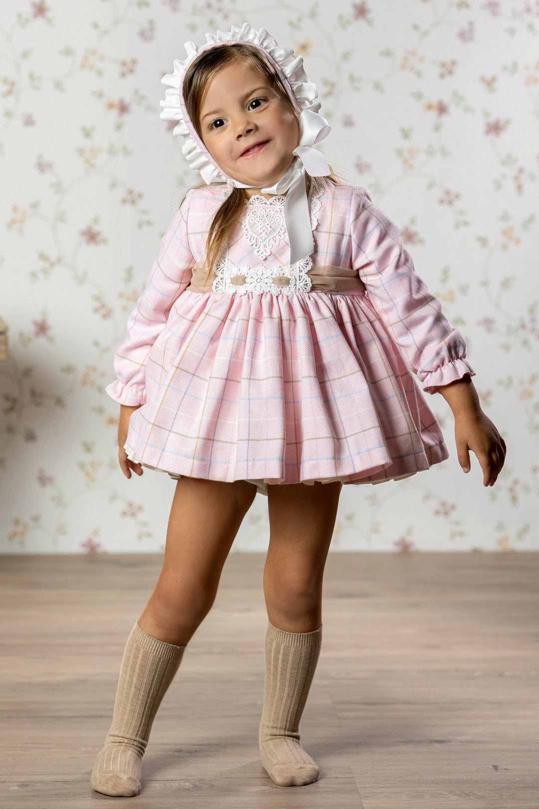 Abuela Tata "Daphne" Pink Check Dress, Bloomers & Bonnet - Millie and John