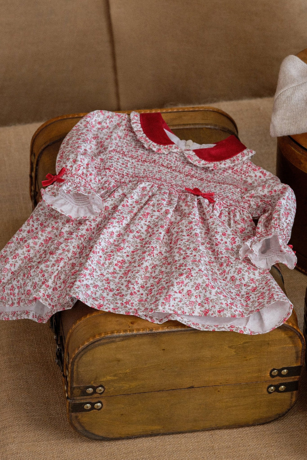 Deolinda "Isolde" Red Vintage Floral Smocked Dress - Millie and John