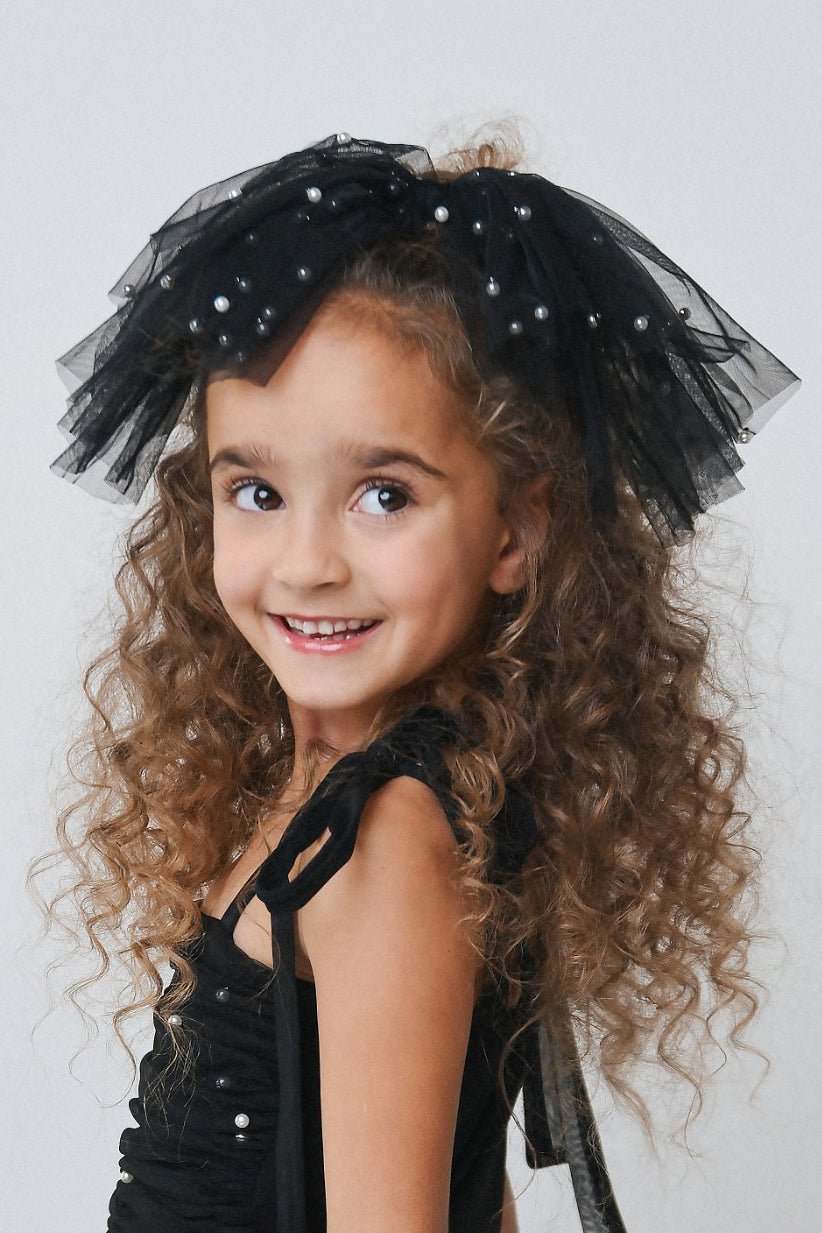 DOLLY by Le Petit Tom Pearl Tulle Hair Bow - Millie and John