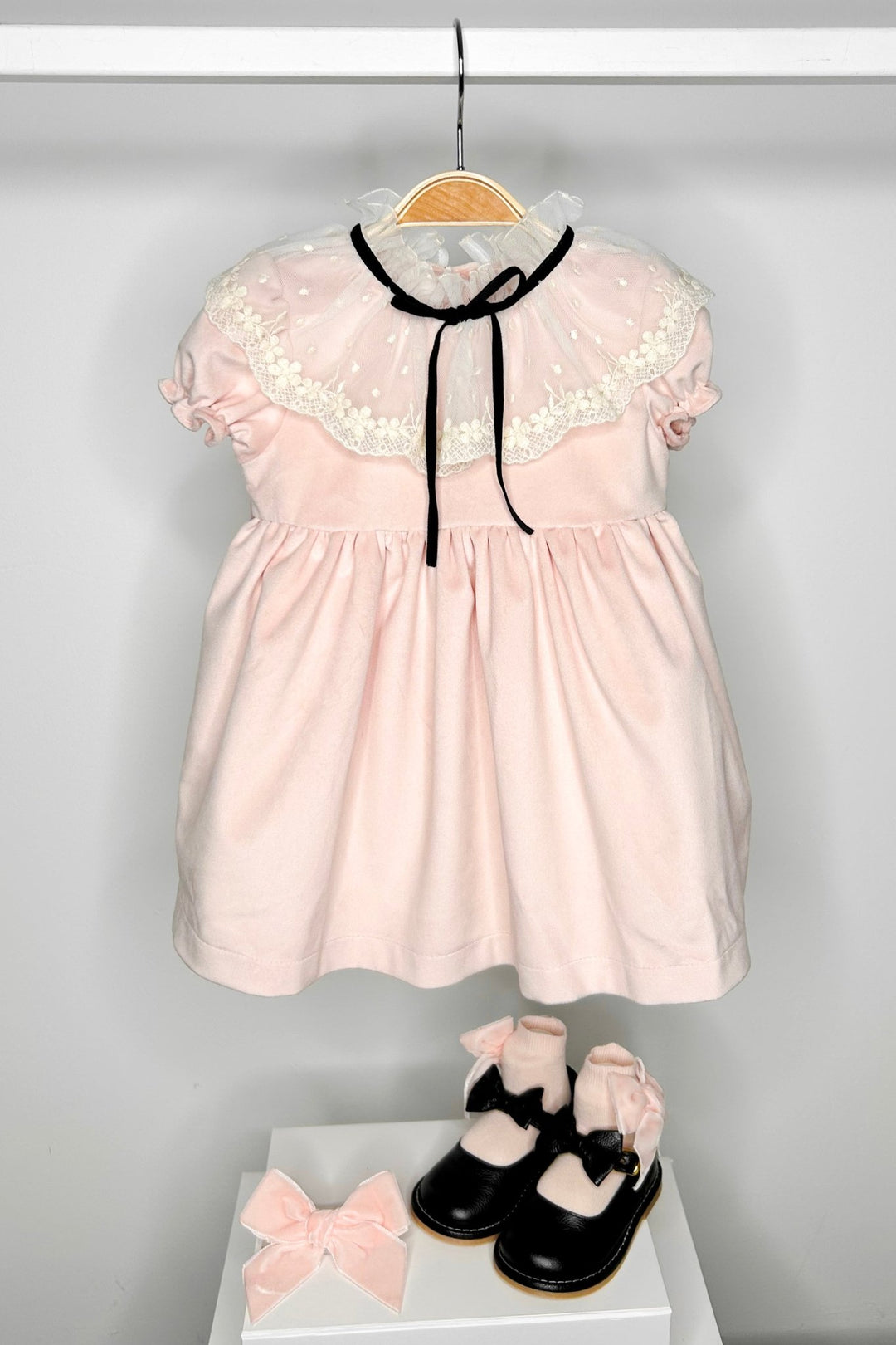 Fofettes "Emmeline" Pink Velvet Lace Dress - Millie and John