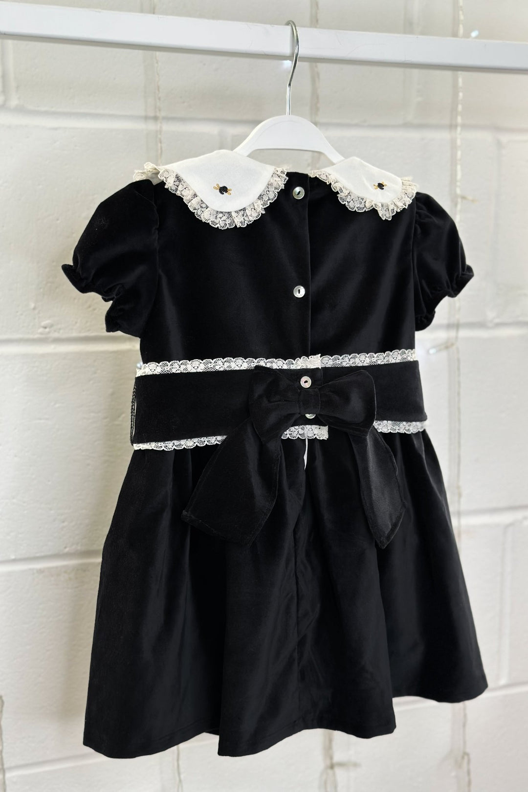 Fofettes AW23 | "Verity" Black Velvet Embroidered Dress Millie and John Fofettes AW23 | "Verity" Black Velvet Embroidered Dress Millie and John