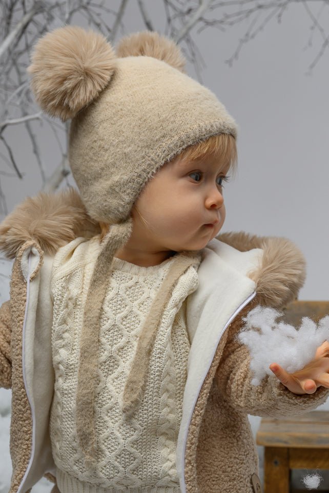 Jamiks Cashmere Faux Fur Pom Pom Hat - Millie and John