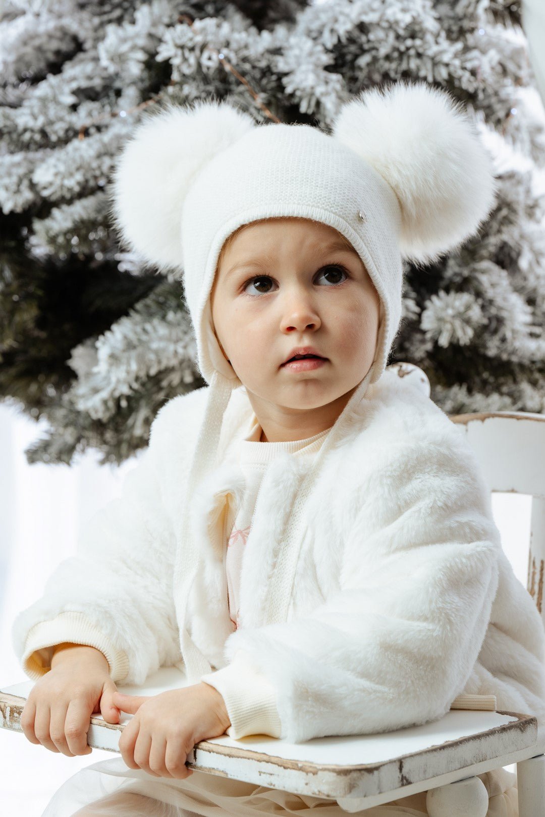 Jamiks Ivory Knit Faux Fur Pom Pom Hat - Millie and John