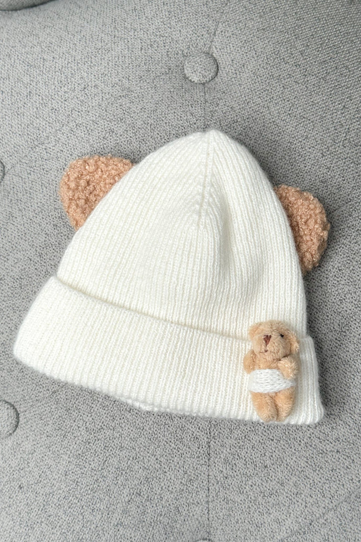 Jamiks Ivory Ribbed Bear Beanie Hat - Millie and John
