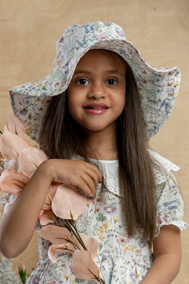 Jamiks "Novella" Sage Green Watercolour Floral Sun Hat - Millie and John