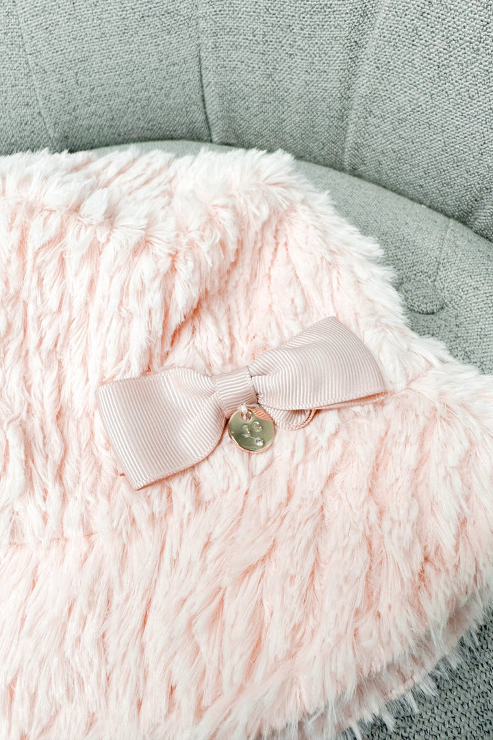 Jamiks Pink Faux Fur Bucket Hat - Millie and John