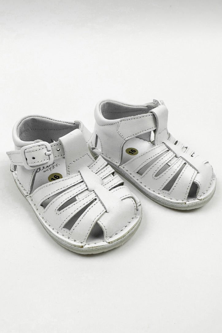 León Shoes X M&J "Luis" White Leather Sandals - Millie and John