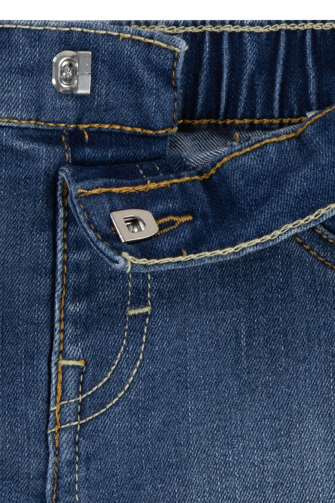 Levi's® Bright White Teddy & Meerkats T-Shirt & Shorts - Millie and John