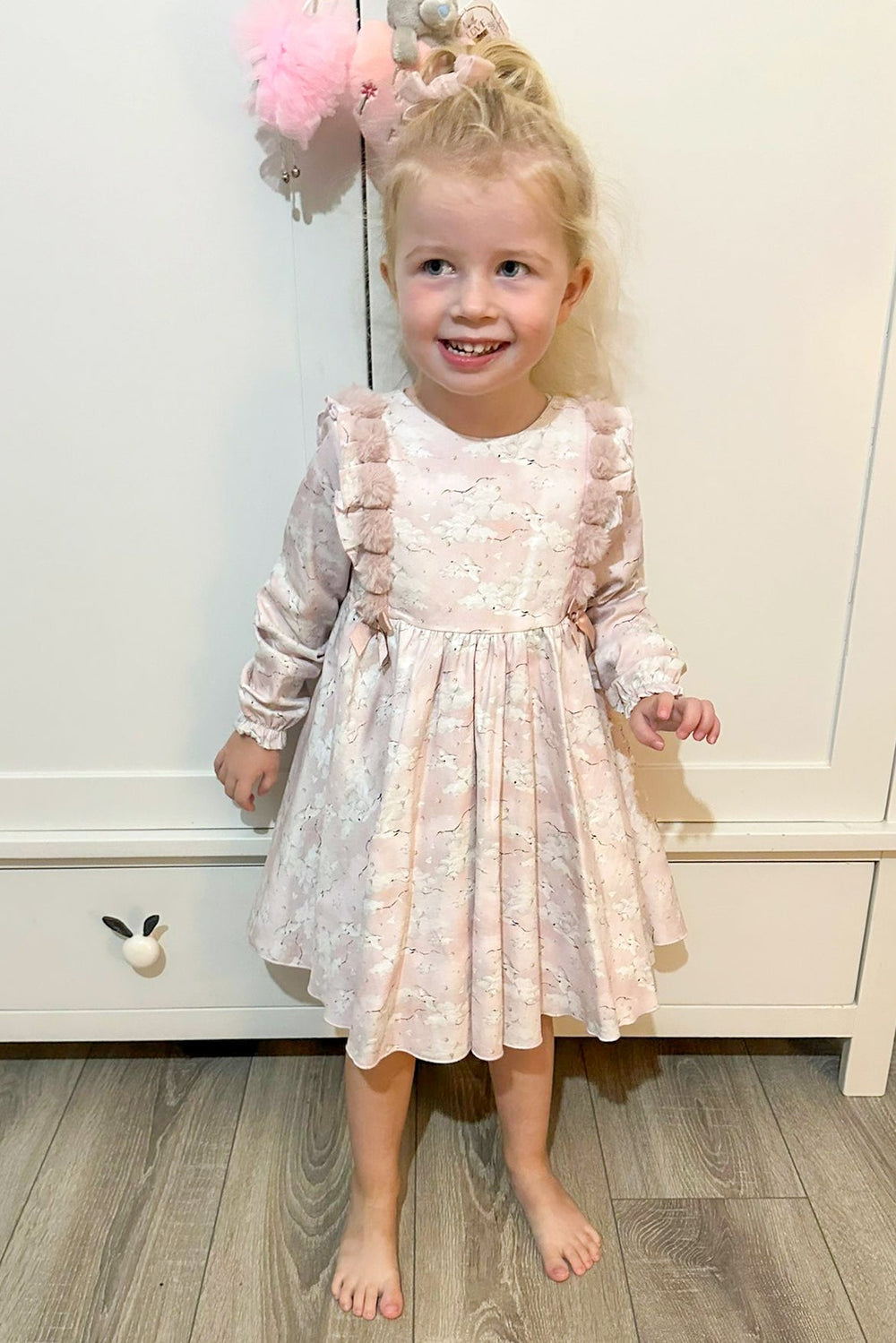 Mac Ilusión "Esther" Pale Pink Swan Print Dress - Millie and John