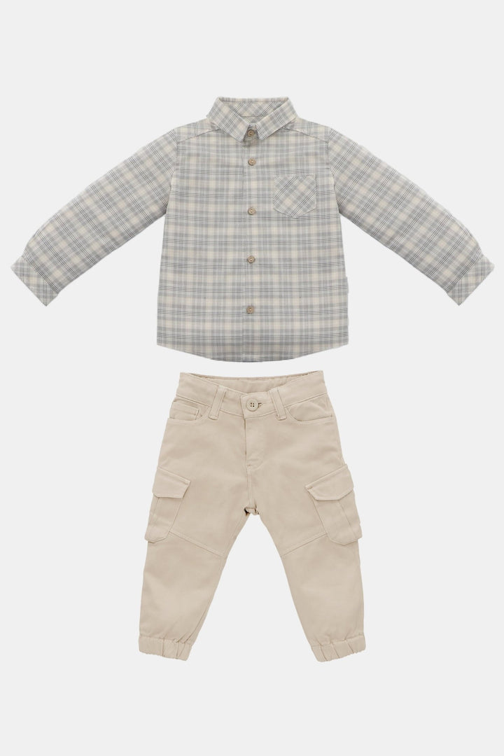 Martín Aranda "Harrison" Stone Tartan Shirt & Cargo Trousers - Millie and John