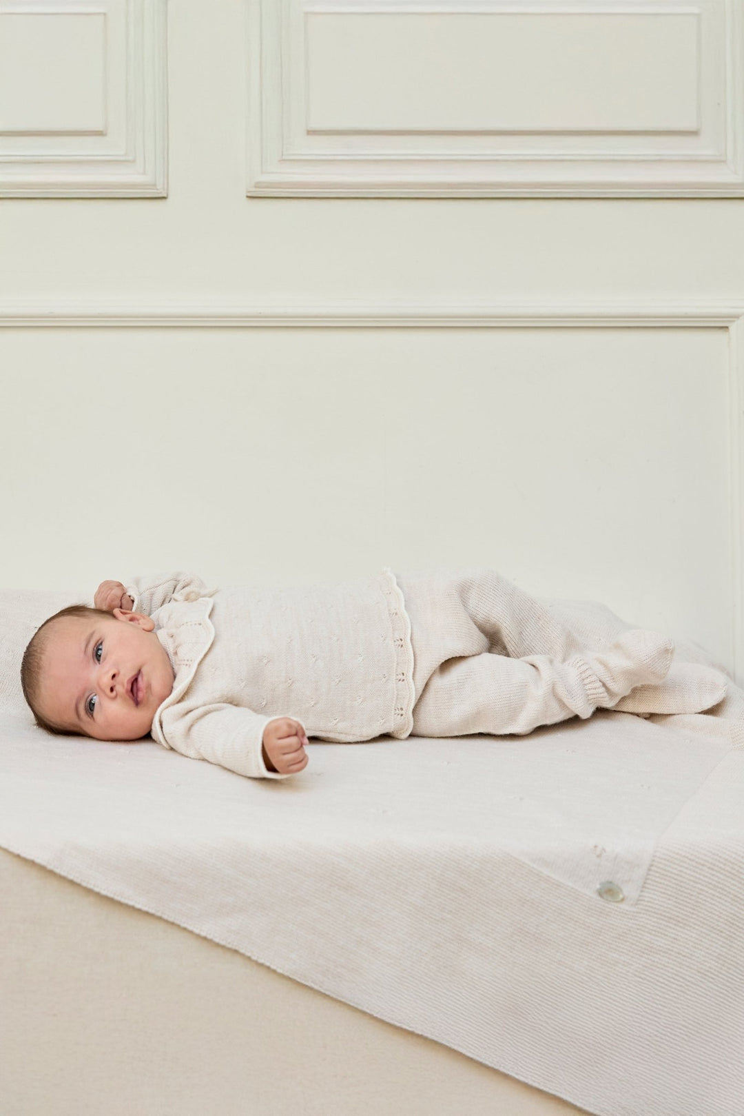 Martín Aranda "Mariposa" Beige Knitted Top, Leggings & Bonnet - Millie and John