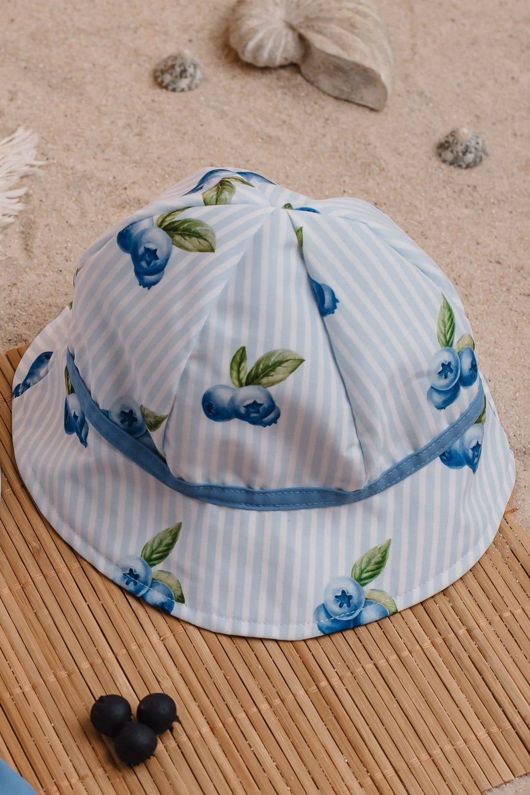 Meia Pata BLUEBERRIES Bucket Hat - Millie and John