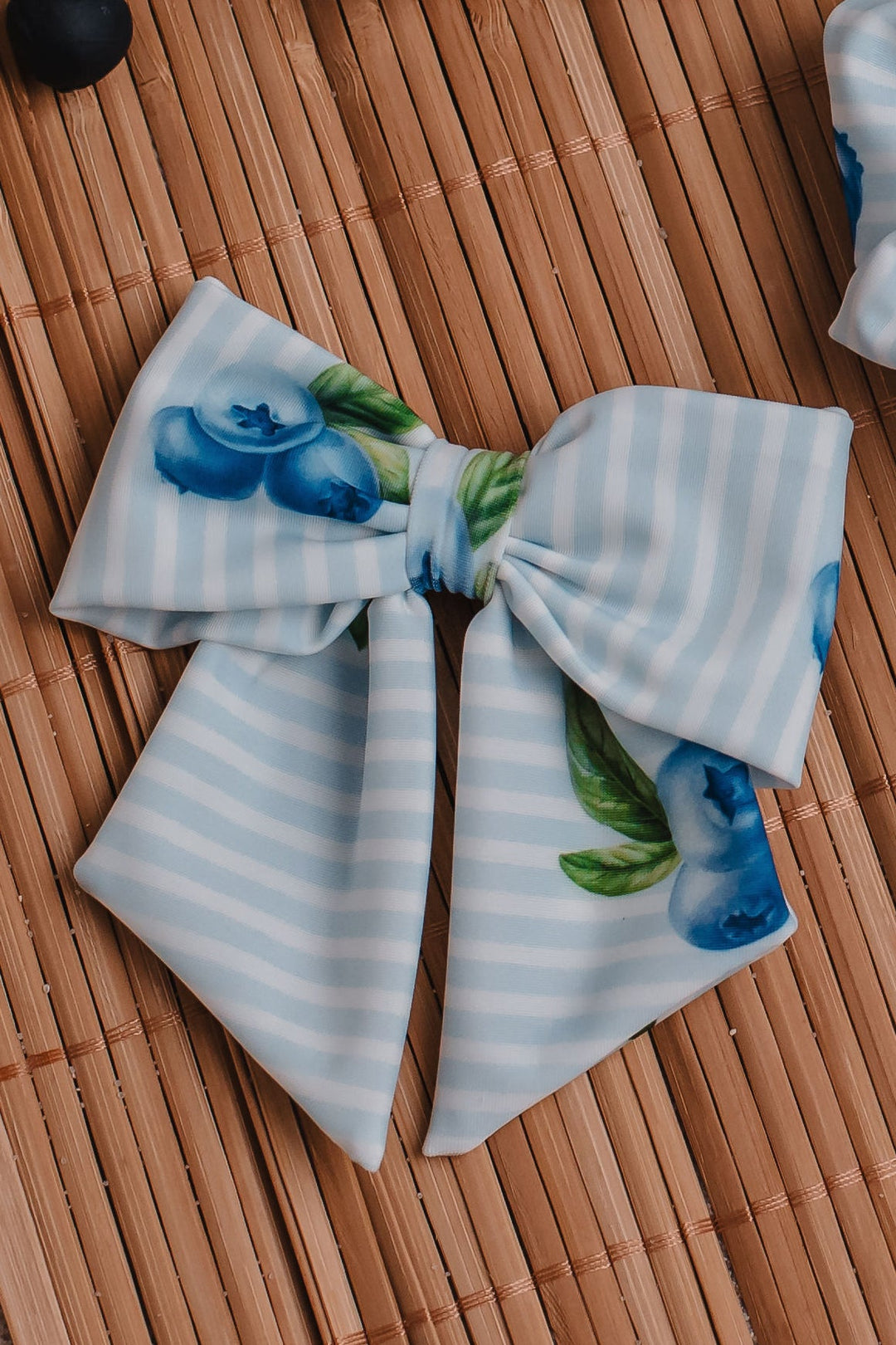 Meia Pata BLUEBERRIES Hair Bow - Millie and John