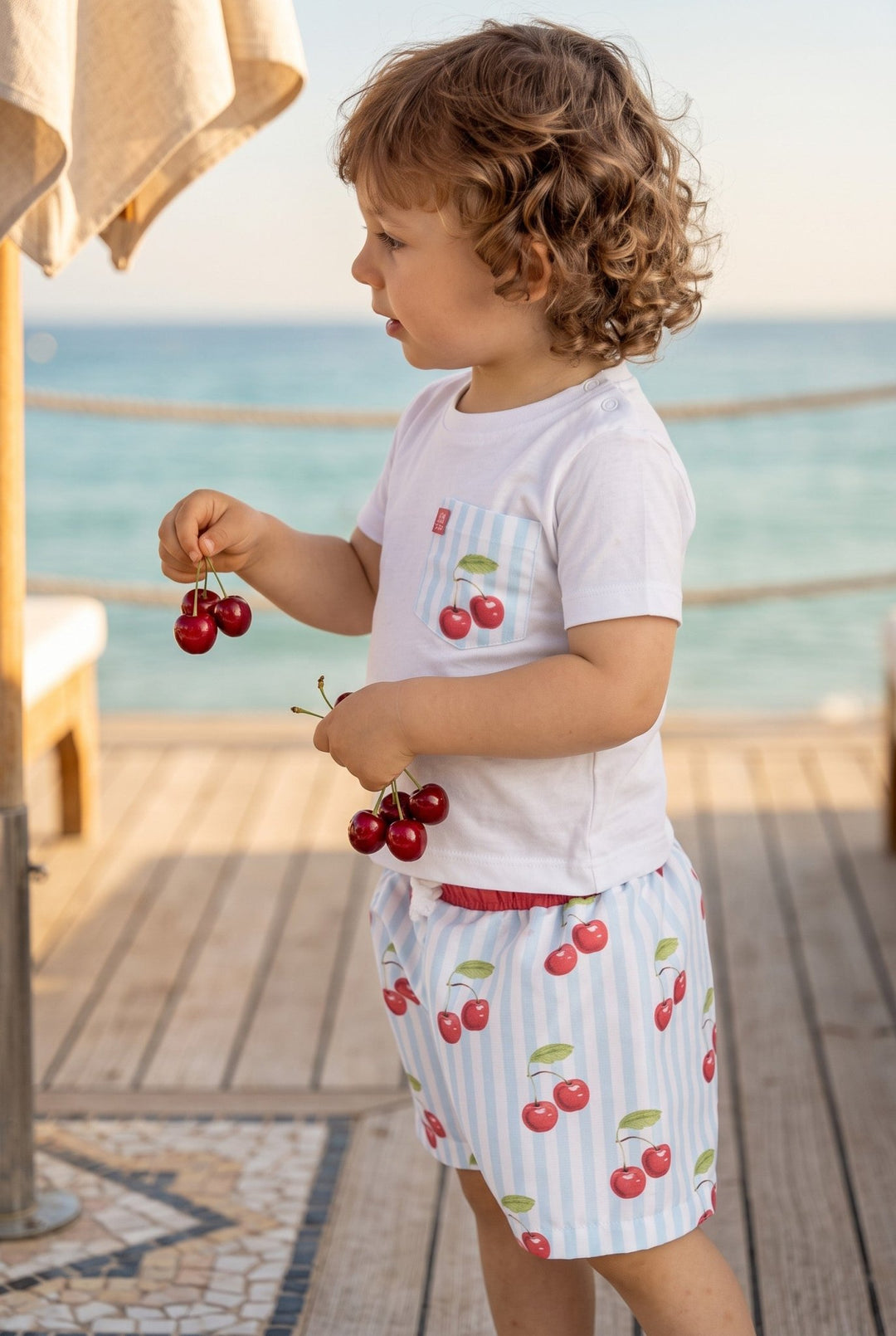 Meia Pata CHERRIES T-Shirt - Millie and John
